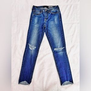 Aeropostale High-Waisted Cropped Jegging